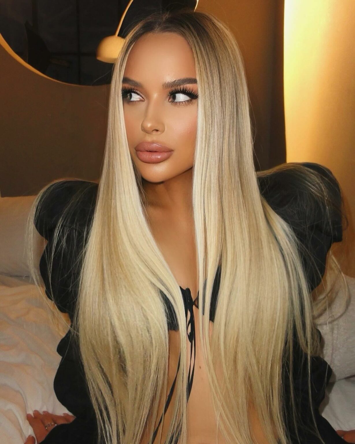 Meet Cristina Carmella: Instagram Influencer Profile - psiych4